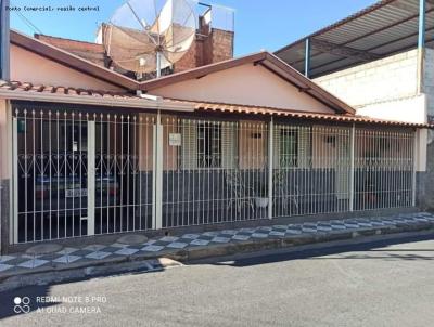 Casa para Venda, em Pouso Alegre, bairro Jardim Yara