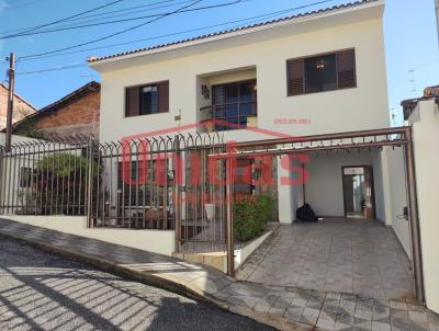 Casa para Venda, em Itapeva, bairro Centro, 3 dormitrios, 3 banheiros, 1 sute, 1 vaga