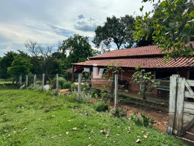 Fazenda para Venda, em Torixoru, bairro , 3 dormitrios, 1 banheiro