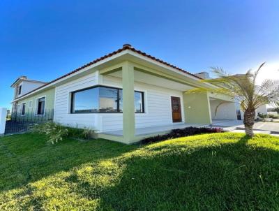 Casa em Condomnio para Venda, em Pelotas, bairro Laranjal, 3 dormitrios, 5 banheiros, 1 sute, 2 vagas