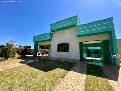 Casa para Venda, em Barbosa Ferraz, bairro Centro, 3 dormitrios, 3 banheiros, 1 sute, 2 vagas