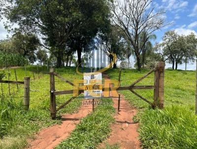 Chcara para Venda, em Avar, bairro Escaramua, 2 dormitrios, 1 banheiro