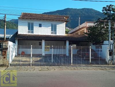 Casa para Locao, em Mangaratiba, bairro Brasilinha, 2 dormitrios, 2 banheiros, 1 vaga