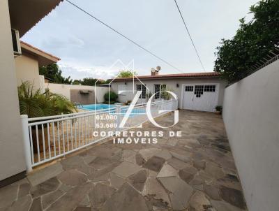 Casa 3 dormitórios para Venda, em Camaquã, bairro Floresta, 3 dormitórios, 3 banheiros, 1 suíte, 2 vagas