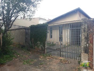 Casa para Venda, em Araatuba, bairro Vila Mendona, 3 dormitrios, 1 banheiro, 1 vaga