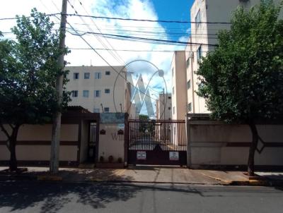 Apartamento para Venda, em Araçatuba, bairro Conjunto Habitacional Clóvis Valentin Picolotto, 2 dormitórios, 1 banheiro, 1 vaga