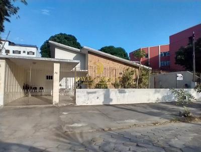 Casa para Venda, em Araruama, bairro Parque Hotel, 3 dormitrios, 2 banheiros, 2 sutes, 1 vaga