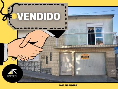 Casa para Venda, em Canguu, bairro Uruguai, 3 dormitrios, 3 banheiros, 1 sute, 1 vaga