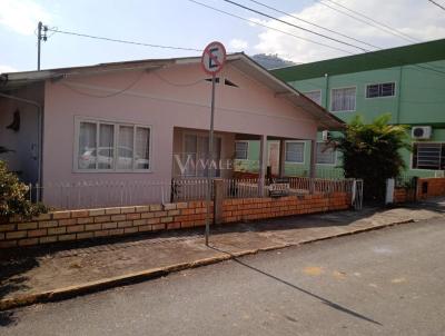 Casa para Venda, em Vidal Ramos, bairro Centro, 4 dormitrios, 2 banheiros, 1 vaga