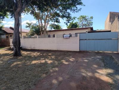 Casa para Locao, em Amamba, bairro Centro, 3 dormitrios, 2 banheiros, 1 sute, 1 vaga