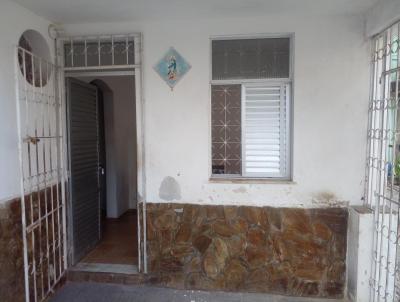 Casa para Locao, em Salvador, bairro Engenho Velho De Brotas, 3 dormitrios, 1 banheiro, 1 sute, 1 vaga