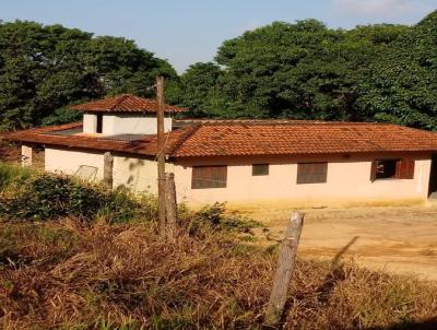 Stio para Venda, em Silva Jardim, bairro Caxito, 3 dormitrios, 1 banheiro, 1 vaga