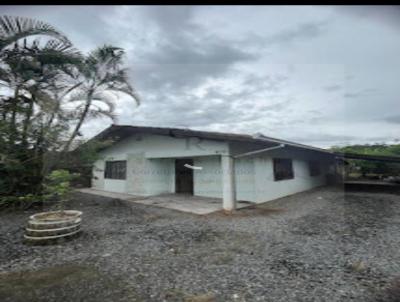 Casa para Locao, em Joinville, bairro Morro do meio, 3 dormitrios, 1 banheiro, 3 vagas