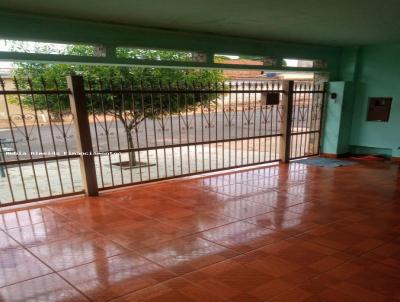 Casa para Venda, em Ribeiro Preto, bairro Parque Ribeiro, 3 dormitrios, 1 banheiro, 1 sute, 2 vagas