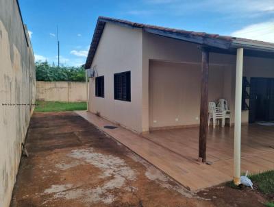 Casa para Venda, em Arapor, bairro Centro, 2 dormitrios, 1 banheiro, 1 sute