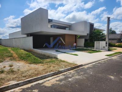 Casa para Venda, em Marlia, bairro Jardim So Domingos, 3 dormitrios, 1 banheiro, 3 sutes, 4 vagas
