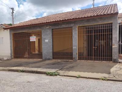 Casa para Locao, em Itapeva, bairro Parque So Jorge, 2 dormitrios, 2 banheiros, 1 sute, 2 vagas