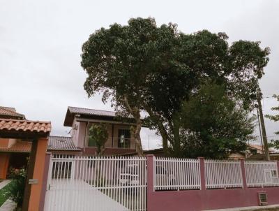 Casa para Venda, em Penha, bairro Centro, 3 dormitrios, 3 banheiros, 1 sute, 3 vagas