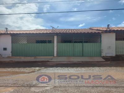Casa para Venda, em Valparaso de Gois, bairro RUA MINAS GERAIS, 2 dormitrios, 1 banheiro, 1 vaga