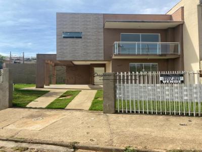 Sobrado para Venda, em Telmaco Borba, bairro Casa Bella, 3 dormitrios, 1 banheiro, 1 sute, 1 vaga