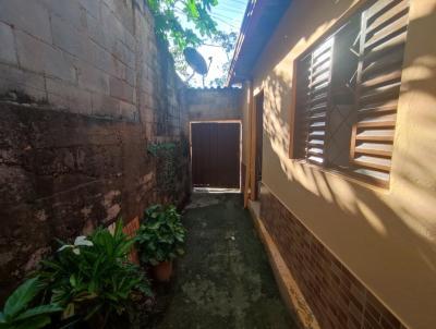Casa para Venda, em Brumadinho, bairro Progresso, 2 dormitrios, 1 banheiro