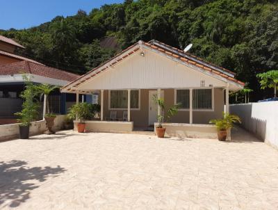 Casa para Venda, em Bertioga, bairro So Loureno, 2 dormitrios, 3 banheiros, 1 sute, 4 vagas