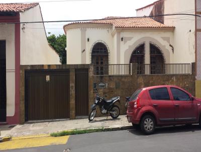 Casa para Venda, em So Lus, bairro Centro, 4 dormitrios, 1 banheiro, 4 sutes