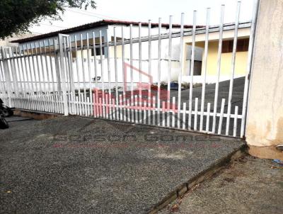 Casa Usada para Venda, em Santa Cruz, bairro Maracuja, 2 dormitrios, 1 banheiro, 1 sute, 1 vaga