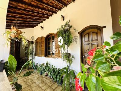 Casa para Venda, em Itabira, bairro Santo Antnio, 5 dormitrios, 4 banheiros, 1 sute, 2 vagas