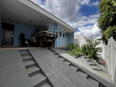 Casa para Venda, em Presidente Prudente, bairro Vila Esperana, 4 dormitrios, 2 banheiros, 1 sute