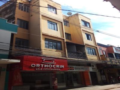 Apartamento para Locao, em Manhuau, bairro Centro, 3 dormitrios, 2 banheiros