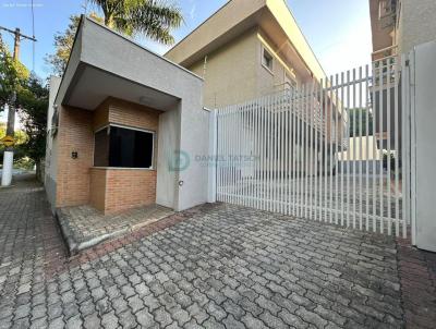 Casas 2 Quartos para Locao, em Atibaia, bairro Nova Gardnia, 2 dormitrios, 1 banheiro, 2 sutes, 1 vaga