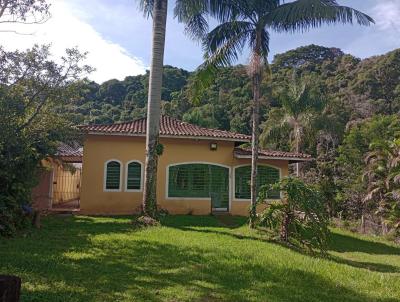 Chcara para Venda, em Itapecerica da Serra, bairro Itaquaciara, 3 dormitrios, 2 banheiros, 2 sutes, 2 vagas