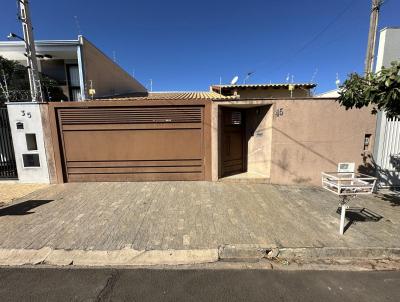 Casa para Venda, em Lins, bairro Leonel Brizola (Santos Dumont), 3 dormitrios, 3 banheiros, 1 sute, 2 vagas