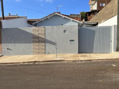 Casa para Venda, em Barra Bonita, bairro CDHU, 2 dormitrios, 1 banheiro, 2 vagas