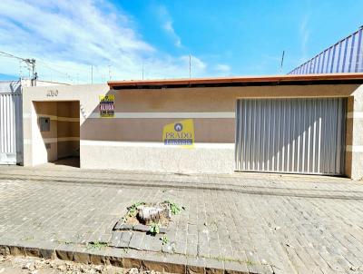 Casa para Venda, em Araguari, bairro Millenium, 3 dormitrios, 2 banheiros, 1 sute, 2 vagas