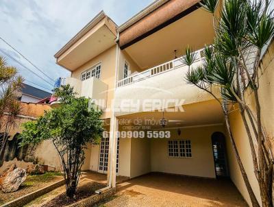 Casa para Venda, em RA III Taguatinga, bairro Taguatinga Norte (Taguatinga), 5 dormitrios, 2 banheiros, 2 sutes, 4 vagas