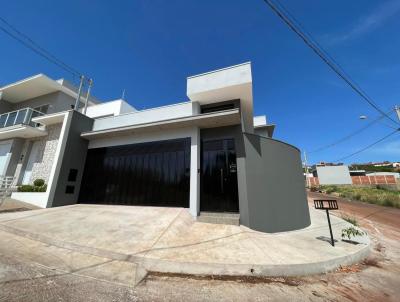 Casa para Venda, em Barra Bonita, bairro Residencial Stanguerlin, 2 dormitrios, 1 banheiro, 1 sute, 2 vagas