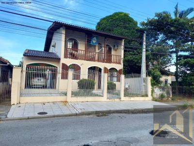 Casa Duplex/Usada para Venda, em So Jos, bairro Barreiros, 5 dormitrios, 4 banheiros, 1 sute, 3 vagas