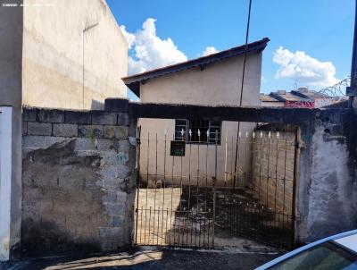 Casa / Sobrado para Venda, em Bragana Paulista, bairro Cidade Planejada I, 2 dormitrios, 1 banheiro, 2 vagas