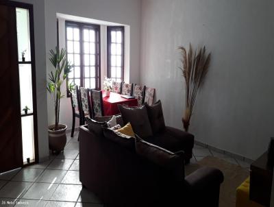 Casa para Venda, em , bairro Centro, 3 dormitrios, 2 banheiros, 2 vagas