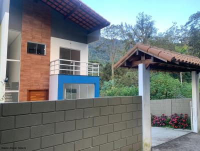 Casa para Venda, em Terespolis, bairro Granja Guarani, 4 dormitrios, 6 banheiros, 4 sutes, 2 vagas