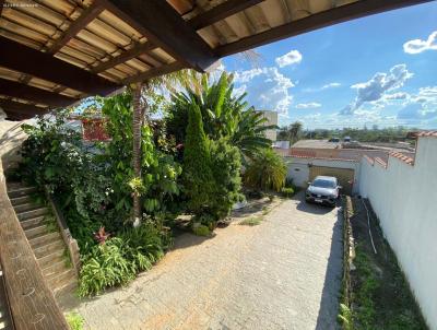 Casa para Venda, em Betim, bairro Guanabara, 3 dormitrios, 1 banheiro, 3 vagas