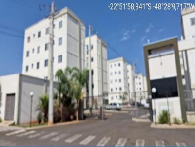 Apartamento para Venda, em Botucatu, bairro Vila Paulista, 2 dormitrios, 1 banheiro, 1 vaga