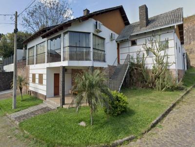 Casa para Venda, em Santana do Livramento, bairro Umb, 3 dormitrios, 4 banheiros, 3 sutes, 2 vagas