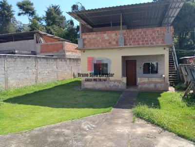 Casa para Venda, em Juiz de Fora, bairro Grama, 2 dormitrios, 1 banheiro, 1 vaga