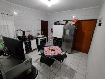 Casa / Sobrado para Venda, em Santo Andr, bairro Parque Novo Oratrio, 3 dormitrios, 3 banheiros, 1 sute, 5 vagas