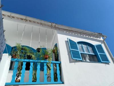 Casa para Venda, em Arraial do Cabo, bairro Praia Grande, 2 dormitrios, 1 banheiro, 1 vaga