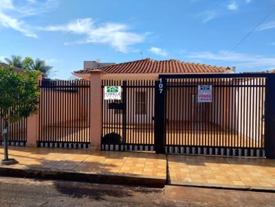 Casa para Venda, em Palmital, bairro Vila Albino, 4 dormitrios, 1 banheiro, 1 sute, 3 vagas