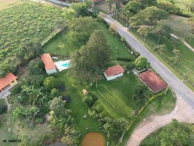 Chcara para Venda, em Guaratinguet, bairro Vila Rosa, 2 dormitrios, 2 banheiros, 4 vagas